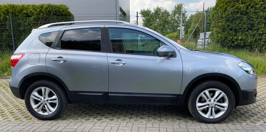 Nissan Qashqai cena 32900 przebieg: 142000, rok produkcji 2011 z Gliwice małe 497